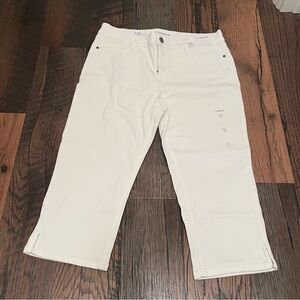 Liz Claiborne White Sara Crop Pants